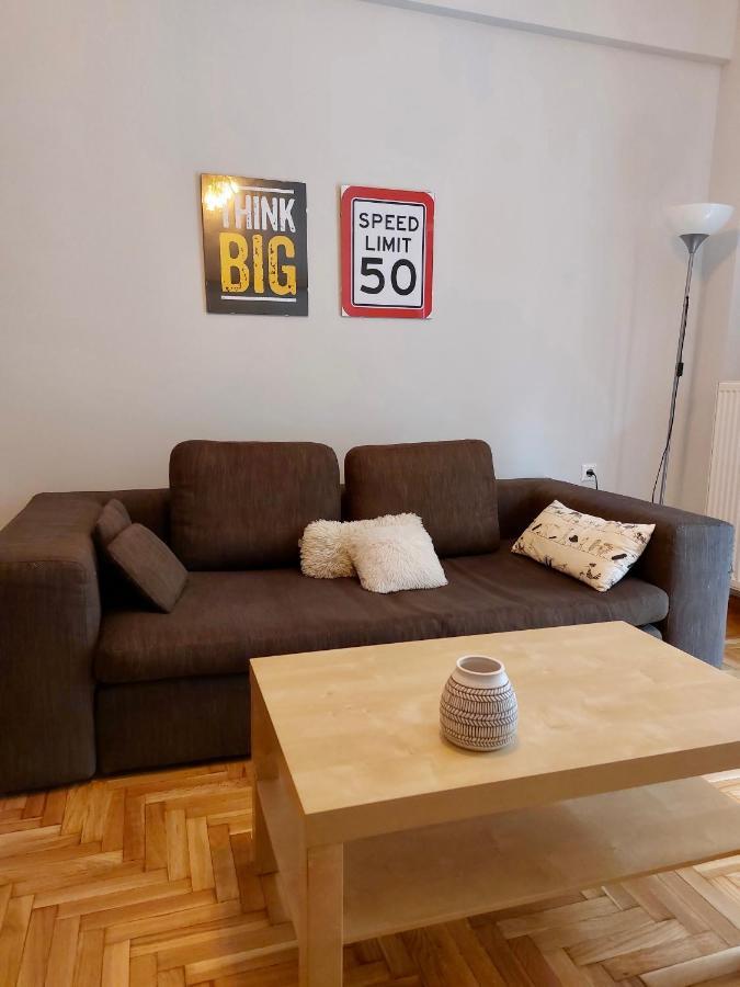 Christina-Anna Athens City Center Walking Distance To Everywhere And Acropolis, In One Of The Most Favorable Locations By National Gardens And Zoo, Hellenic Parliament In Syntagma And Stylish Exquisite Kolonaki Cozy Renovated Apartment Экстерьер фото