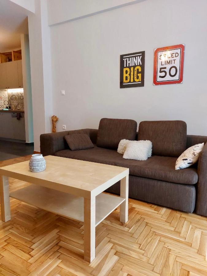 Christina-Anna Athens City Center Walking Distance To Everywhere And Acropolis, In One Of The Most Favorable Locations By National Gardens And Zoo, Hellenic Parliament In Syntagma And Stylish Exquisite Kolonaki Cozy Renovated Apartment Экстерьер фото